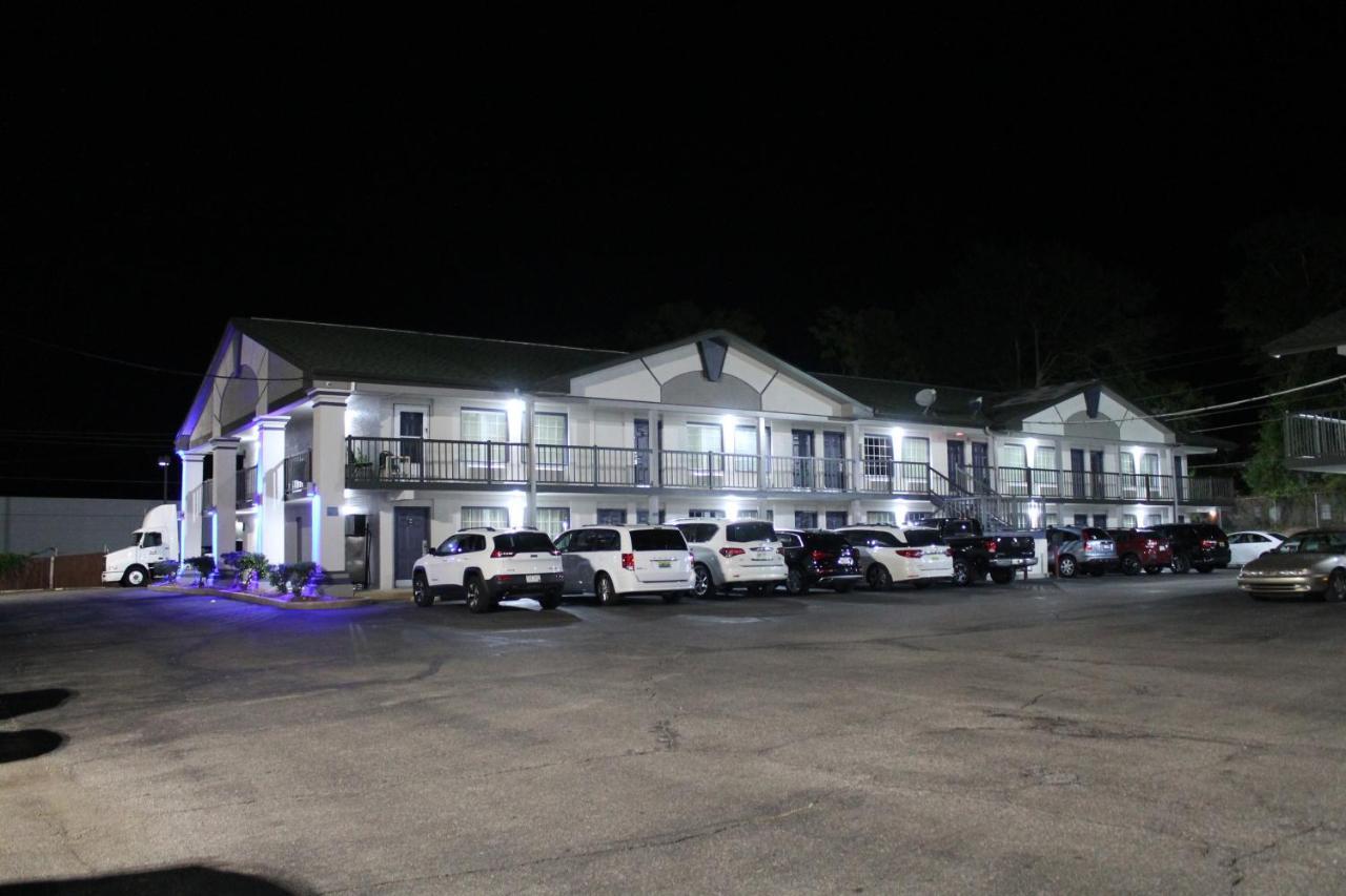 Americas Best Value Inn Tuscaloosa Dış mekan fotoğraf
